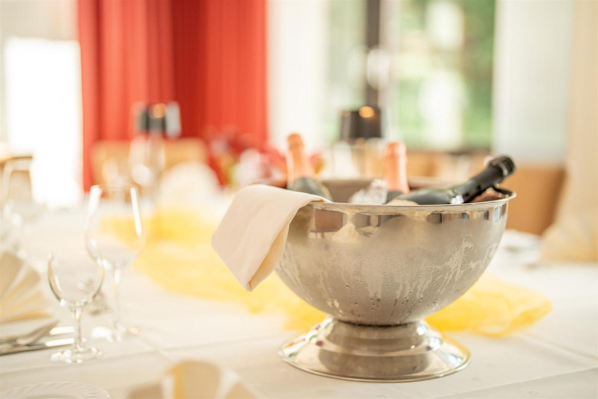 Waldhotel Eisenberg Eisenberg  Zewnętrze zdjęcie